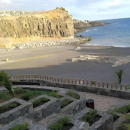 Casa Laly - Callao Salvaje 4*