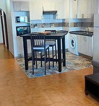Hotel Casa Laly - Callao Salvaje 4*